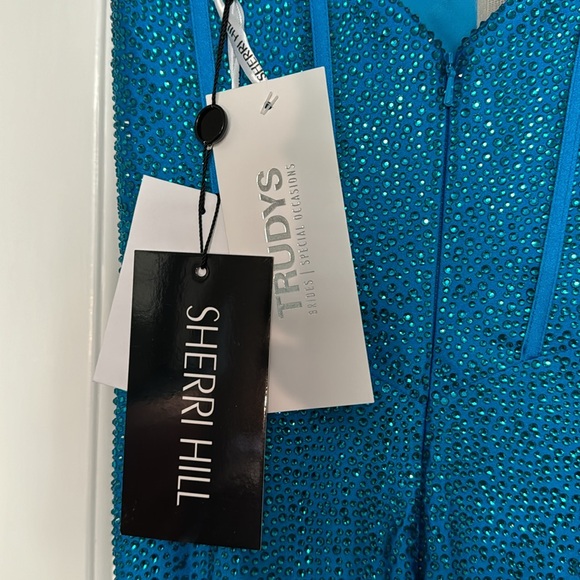 Peacock blue studded prom dress - Picture 7 of 8